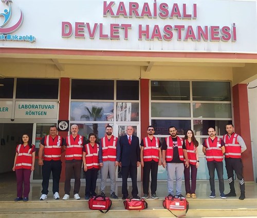 Devlet Hastanesi Personelleri “Evde Sağlık Hizmetleri” ne Devam Ediyor